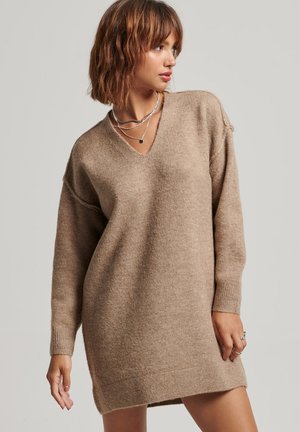 V NECK - Vestido de punto - deep camel marl