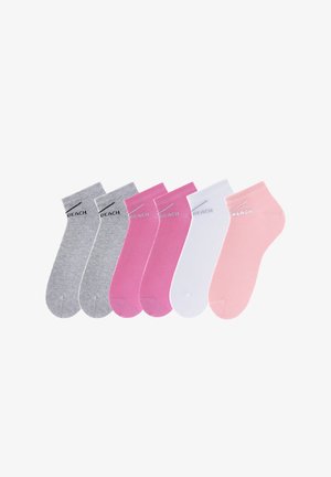 Set aus sechs Knöchelsocken in Grau, Hellgrau, Pink, Hellpink, Weiß und Pfirsich, mit einem dezenten strukturierten Muster und elastischen Bündchen.