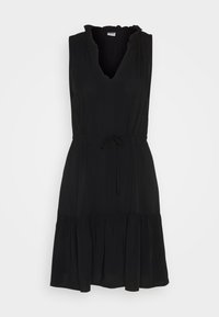 Svart ärmlös klänning med en volangkrage, V-formad front, snörmidja och lager på lager kjol. Mjuk tyg med en slät textur.