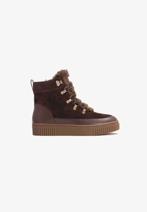 CHESTNUT - GINGER - Botki na platformie - dark brown