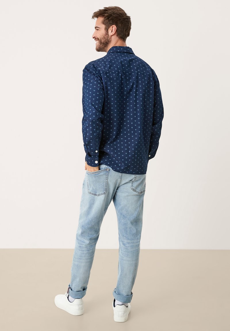 Herren Freizeithemden | s.Oliver RELAXED Hemd dark blue aop/dunkelblau - EV89456 Herren Freizeithemden | s.Oliver RELAXED Hemd dark blue aop/dunkelblau - EV89456