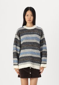 Vero Moda VMTIFFANY O NECK  - Strikkegenser - birch/chocolate torte/allure