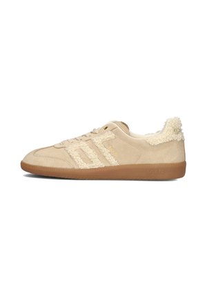 Trainers - beige