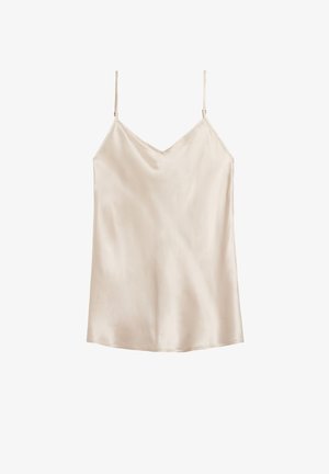 Beige satijnen camisole met verstelbare spaghettibandjes, V-hals en een vloeiende silhouet, met een gladde textuur en subtiele glans.