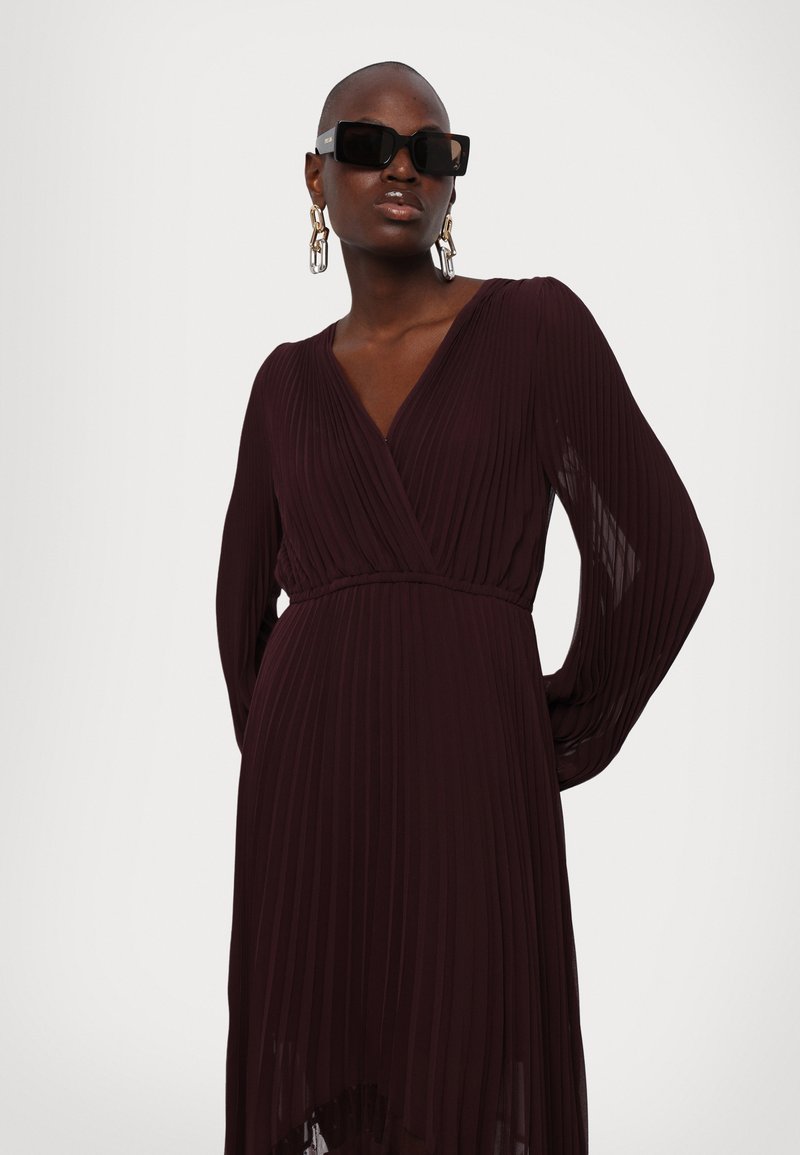 the kooples burgundy dress DETAIL TURTLENECK TUNIC SWEATER DRESS WITH SLIT L / Ivory