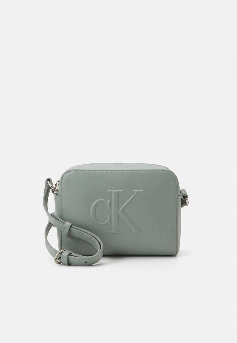 Calvin Klein Jeans SCULPTED CAMERA BAG - Torba preko tijela - slate gray