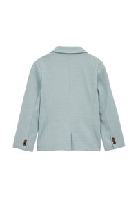 Svetlo modra blazer jakna z gladko teksturo, s pikčasto reverjem, enim srednjim razpiranjem in rjavimi gumbi na manšetah. Prikazana je zadnja stran.