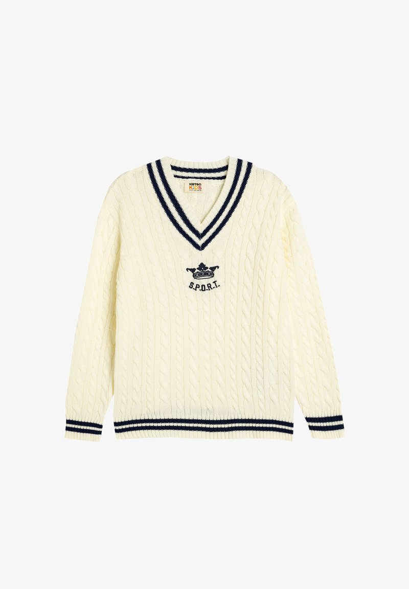 Kremowy sweter z splotem w warkocze, z dekoltem w kształcie litery V, granatowym paskiem przy kołnierzu oraz haftowanym logo korony z napisem "SPORT" w granatowym kolorze. Miękka faktura.