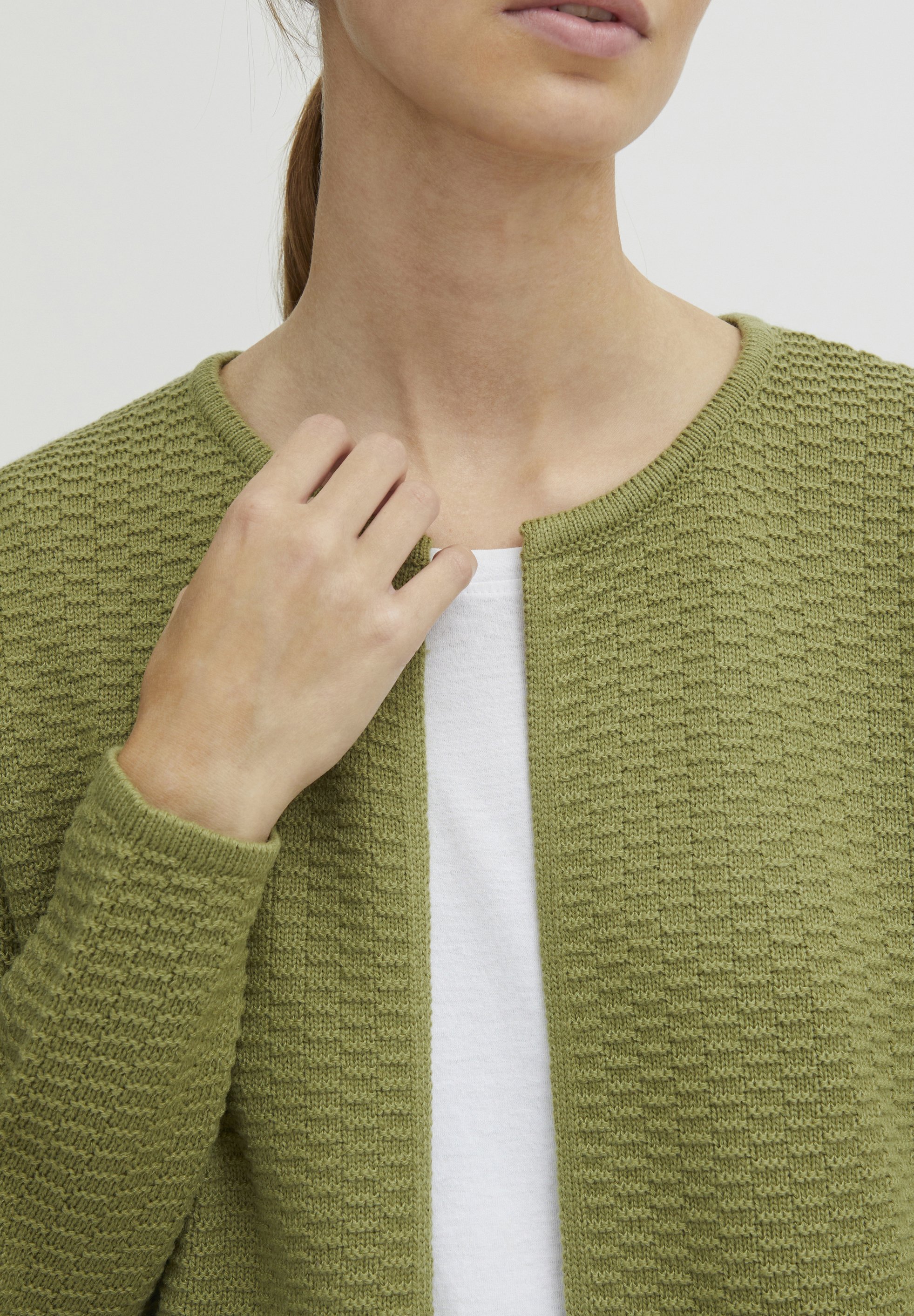 売れ筋商品|||オックスモ ニット&セーター レディース アウター OXMILINE - Cardigan - sage ニット セーター もこもこ Vネックニット レディース : ZOZOTOWN