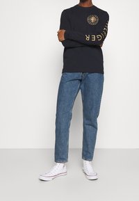 Tommy Hilfiger Långärmad tröja - dark blue