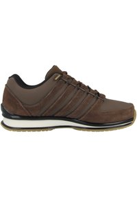 Thumbnail Image 5