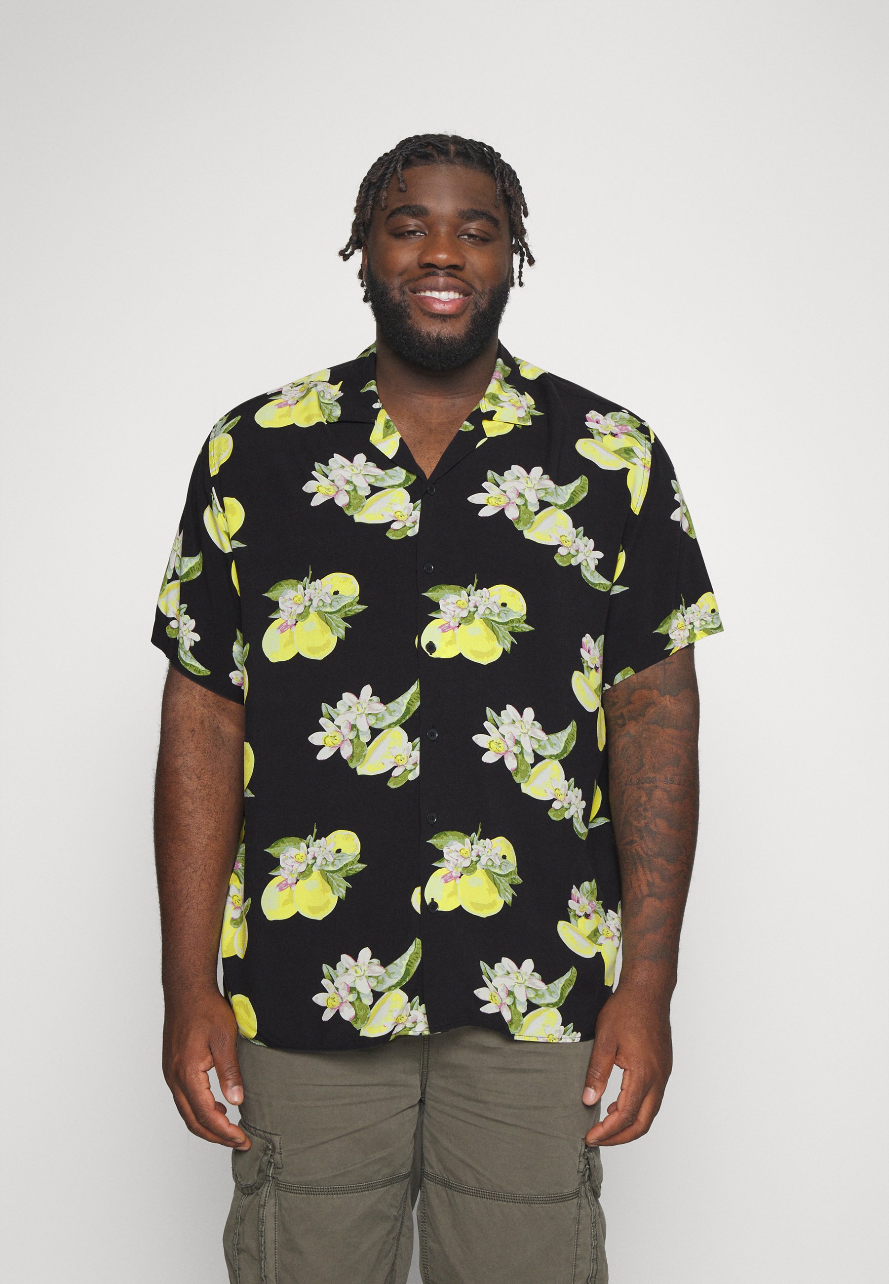 Jack & Jones Plus Herren Hemd Jorluke Flores – Kurzärmlig, Bequem & Elegant