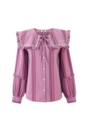 Langärmlige Bluse mit pink-lila Streifen, Rüschensäumen an den Ärmeln, großem, gewelltem Kragen mit Schleife und durchgehender Knopfleiste.