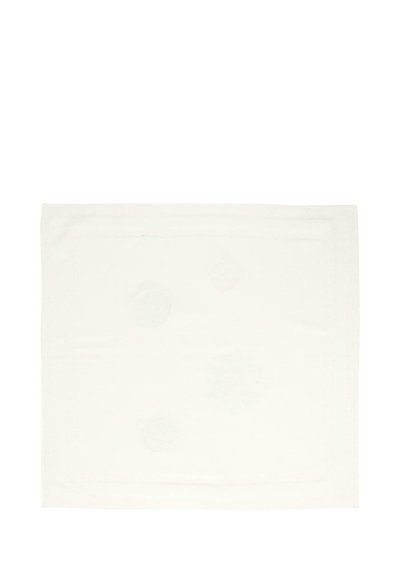 Biała serwetka z subtelnym, tkanym brzegiem i delikatnymi okrągłymi wzorami w jasnych kolorach.