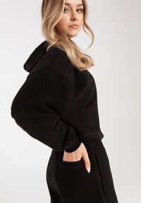 CUL8R SPODNIE DAMSKIE WIRGINIA - Spodnie materiałowe