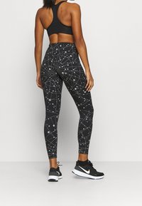 Nike Performance Leggings - black