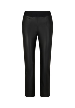 Schwarze Slim-Fit-Hosen aus Kunstleder mit elastischem Bund und dezenten Frontnähten, auf einem weißen Hintergrund präsentiert.