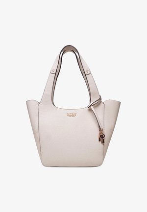 Borsa tote strutturata beige con texture a ciottoli, rifiniture nere, doppie spalline e un accessorio decorativo a forma di portachiavi.