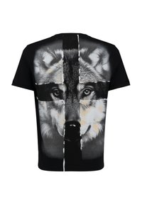 Camiseta negra con un gran estampado gráfico de un lobo en la parte posterior, con detalles en blanco y gris y un aspecto texturizado.