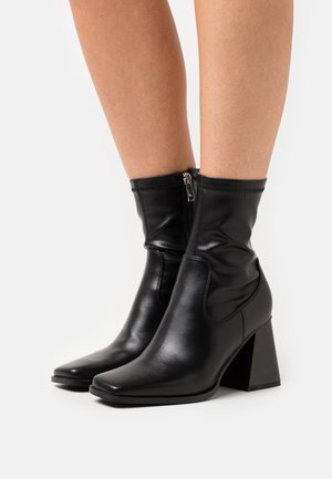 RAID, Bottines - black