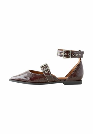 EYELET REGULAR FIT - Ankle cuff ballet pumps - berry red