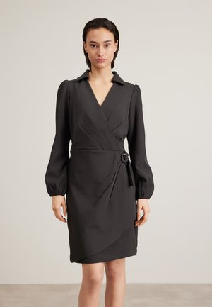 DKNY FAUX WRAP DRESS WITH COLLAR - Cocktail φόρεμα / Φόρεμα για πάρτι - black