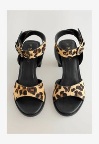 Sélectionné, leopard