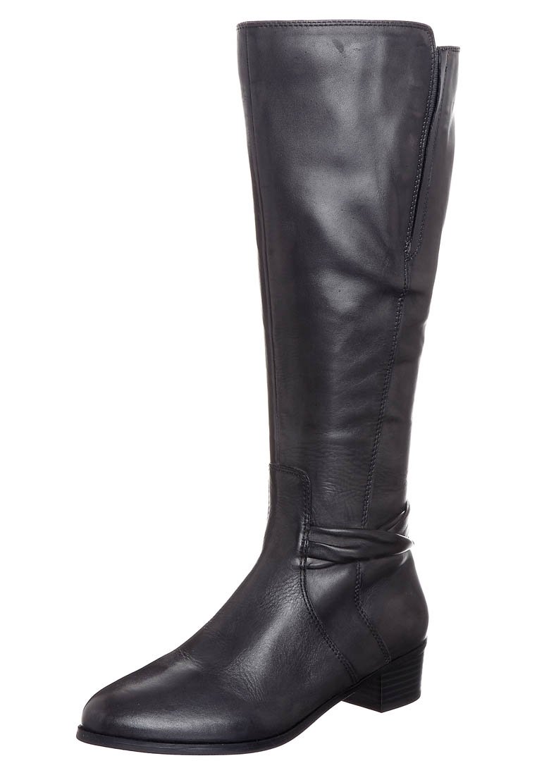 Knähöga svarta läderstövlar med en slät yta, rund tå och låg blockklack. Har en subtil omslag detalj vid vristen.