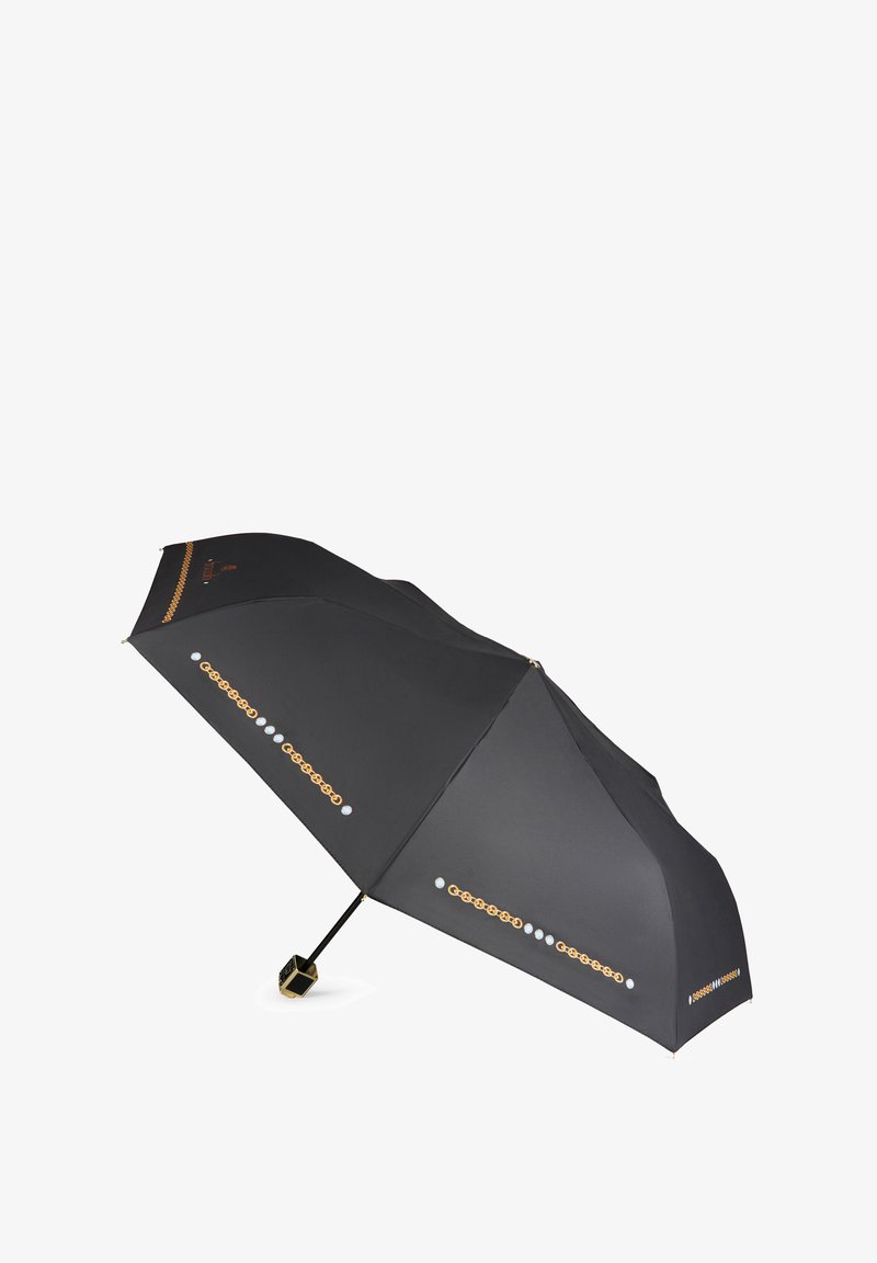 Zwarte paraplu met een gouden kettingpatroon langs de randen, stevige stof, gebogen handvat en gouden accent aan de basis van het handvat.