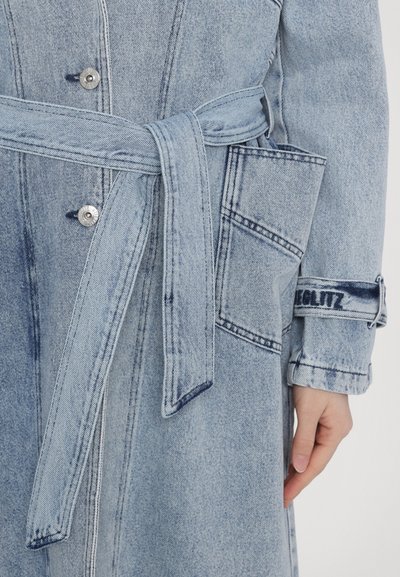 Stieglitz CAZ TRENCHCOAT - Trenchcoat - blue