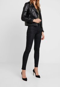 LTB Vaqueros pitillo - coated denim
