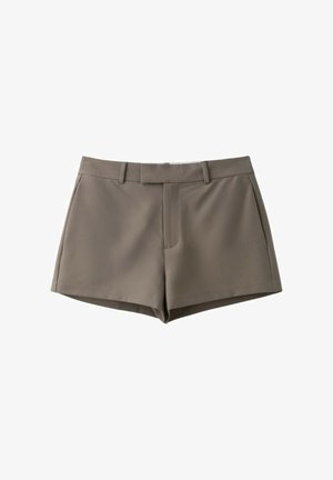 Stradivarius, TAILORED SHORTS WITH BELT LOOPS - Short - light brown