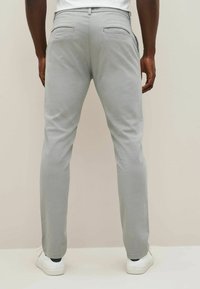 Next REGULAR FIT STRAIGHT LEG STRETCH - Chinot - mid grey