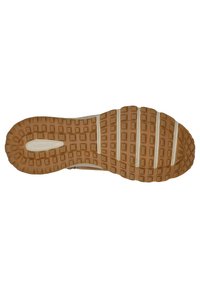 Suela de zapato con una superficie de goma texturizada que presenta un patrón de cuadrícula y tres franjas horizontales. Color claro con bordes redondeados.