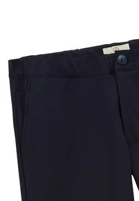 Pantalons de marine avec une texture lisse, dotés d'une fermeture à bouton, de passants de ceinture et de poches latérales pour plus de fonctionnalité.