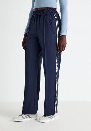 ONLY ONLWARM UP TRACK PANT  - Jogginghose - navy blazer/whitecap/gray