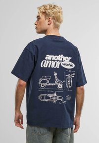Another Cotton Lab - Print T-shirt - blue Thumbnail Image 1