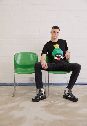T-shirts print - nero