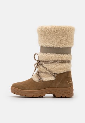 Snowboot/Winterstiefel - brown