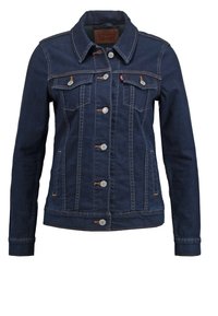 Ciemnoniebieska dżinsowa kurtka z kołnierzykiem, z zapinaniem na guziki z przodu, dwiema kieszeniami na piersi oraz kontrastowymi detalami w przeszyciach.