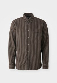 Braunes Langarmhemd mit vertikalen weißen Streifen, Button-Down-Kragen, einer Brusttasche und lila Knöpfen aus glattem Material.