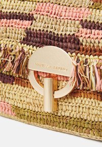 Vanessa Bruno MOON - Cross body bag - multico/jaune