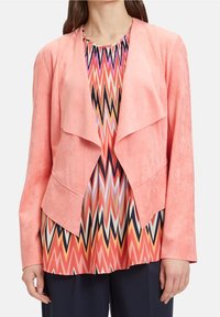 Betty Barclay Lehká bunda - pink