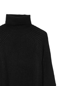 Schwarzer gestrickter Pullover mit hohem geripptem Rollkragen, strukturierter Oberfläche und Raglanärmeln. Das Design zeichnet sich durch eine lockere Passform und dickes Garn aus.