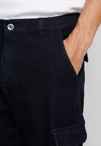 Urban Classics Kapsáče - blue denim