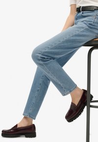 Superdry & Co HIGH RISE  - Vaqueros mom - mid blue denim