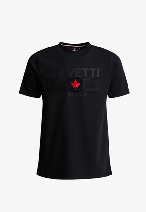 Zwart T-shirt met korte mouwen met de tekst "ZAVETTI CANADA" en een rood esdoornbladembleem in het midden van de borst.