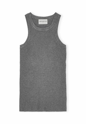 Grå ribbad linne i bomullsblandat tyg med rund halsringning och vida armhål, med en sydd etikett i nacken.