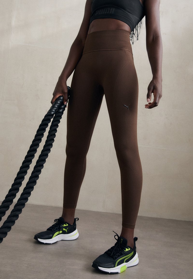 Puma SHAPELUXE SEAMLESS - Tajice - espresso brown