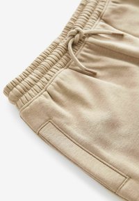 Next SLIM FIT CUFFED JOGGERS - Tepláky - stone neutral